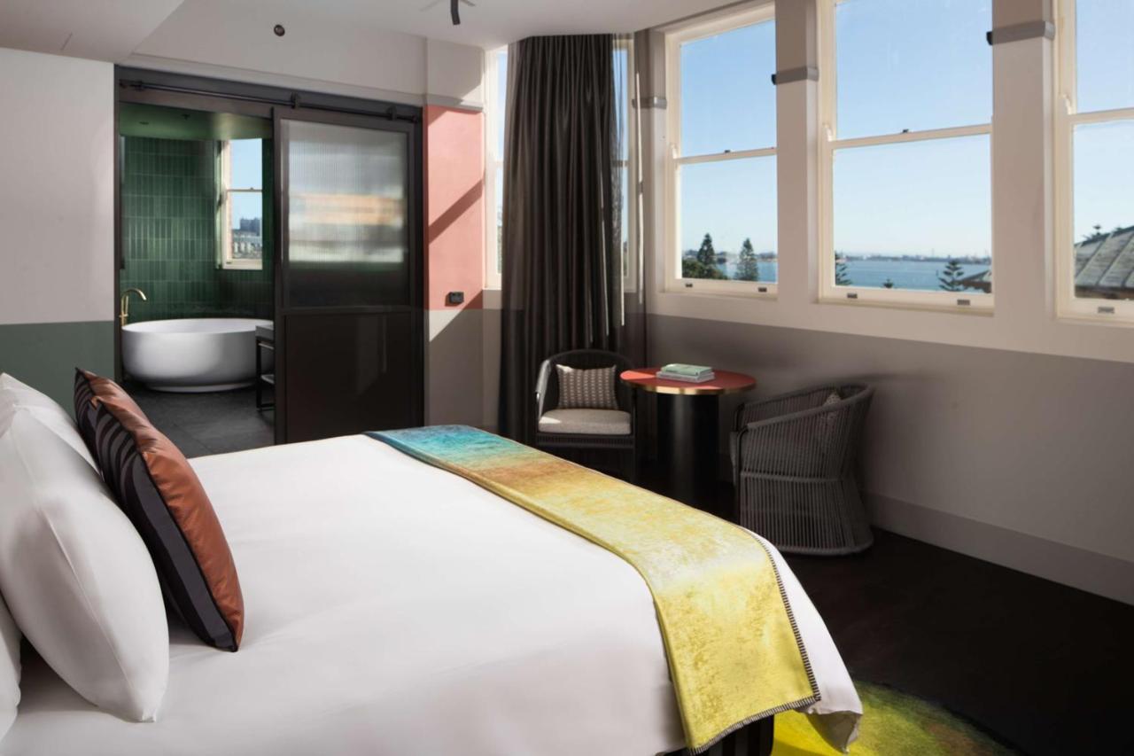 Hotel Qt Newcastle Exterior foto A room at the Hotel